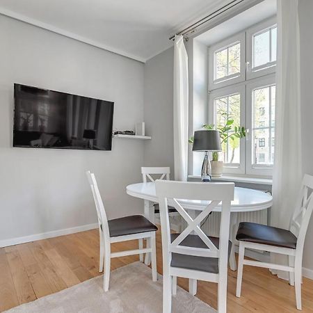 Comfort Apartments Old Town Chlebnicka Гданск Екстериор снимка